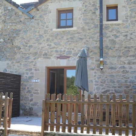 Character 2 Bed Cottage Within Walking Distance Of Bar/Restaurants Piegut-Pluviers Экстерьер фото